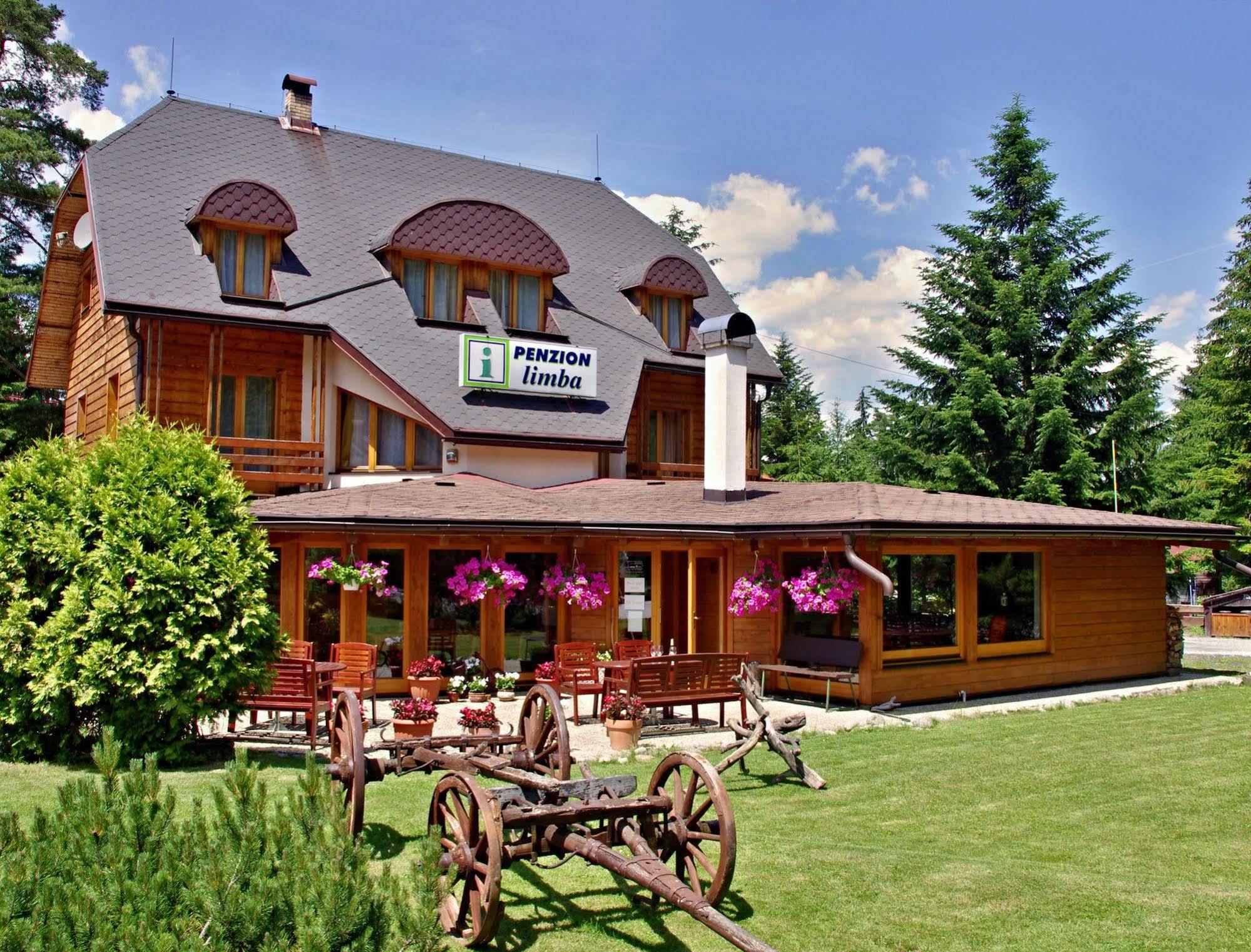 Penzion Limba Demanovska Dolina Exteriör bild