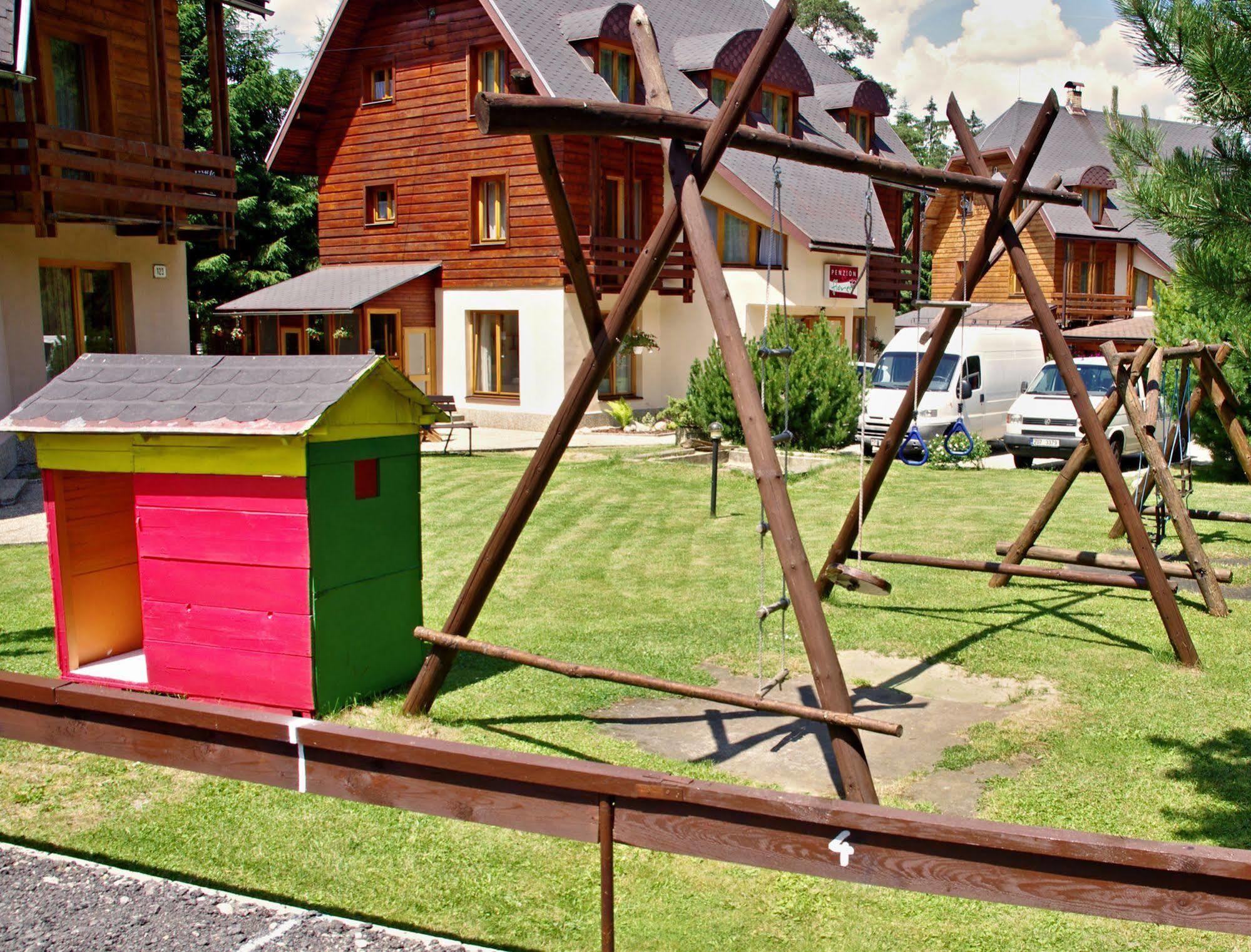Penzion Limba Demanovska Dolina Exteriör bild